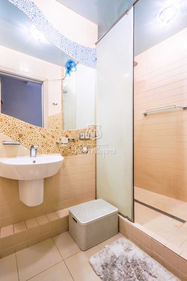 Продажа 3-комнатной квартиры 113.1 м², Урловская ул., 11А