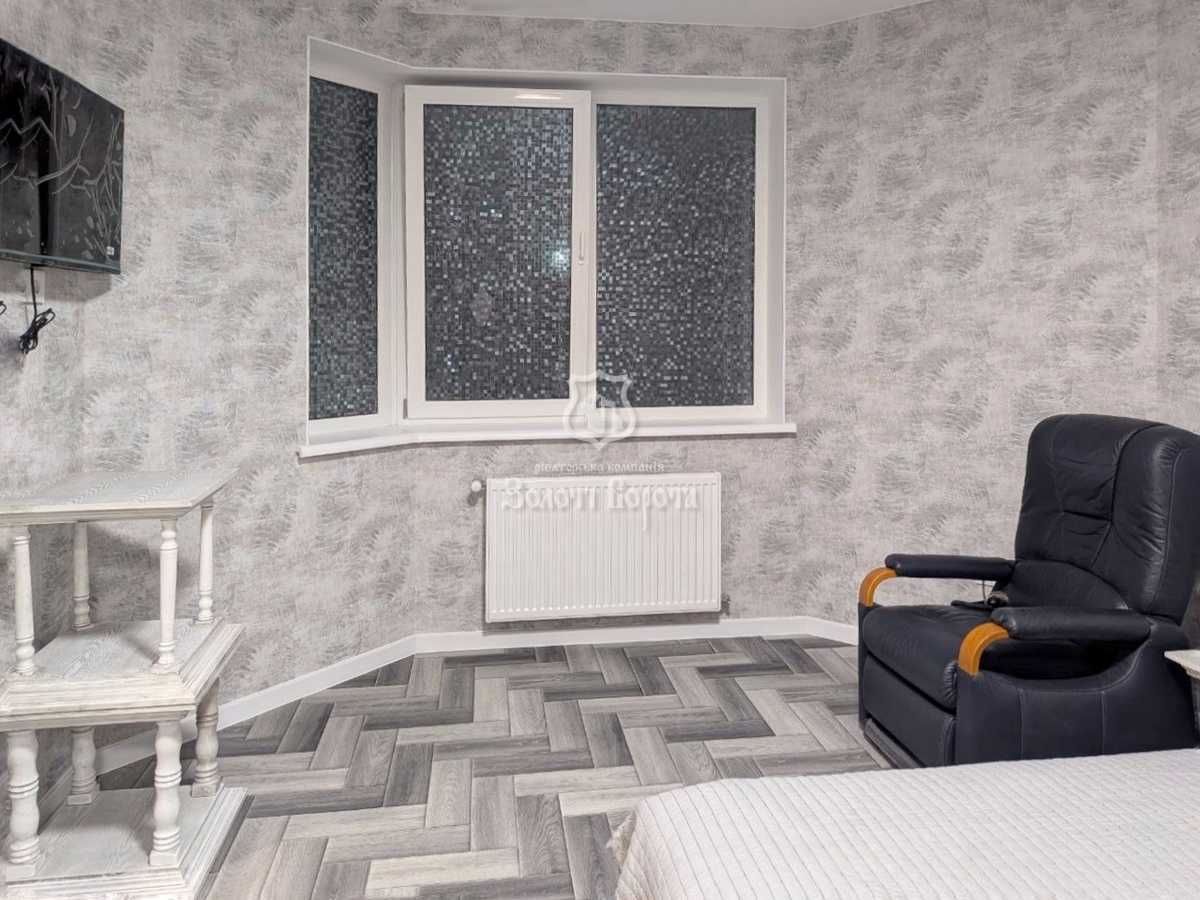 Продажа 2-комнатной квартиры 70.6 м², Сімейна, 3