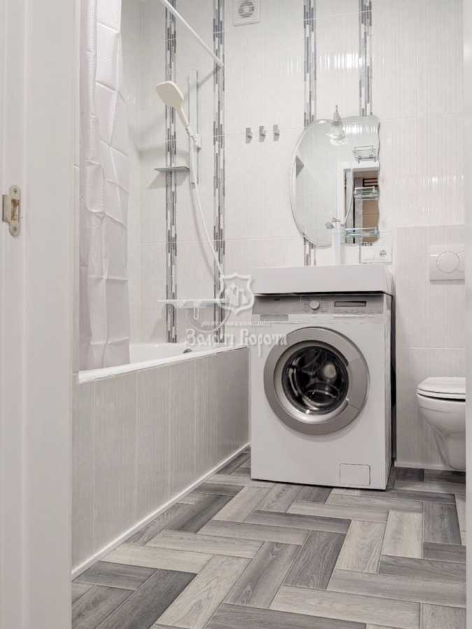 Продажа 2-комнатной квартиры 70.6 м², Сімейна, 3