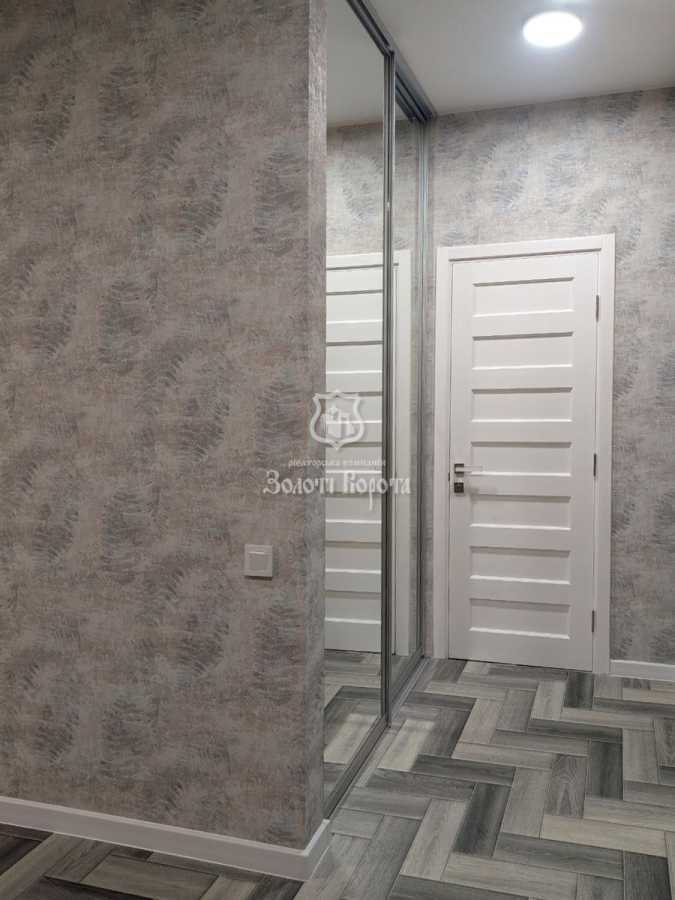 Продажа 2-комнатной квартиры 70.6 м², Сімейна, 3