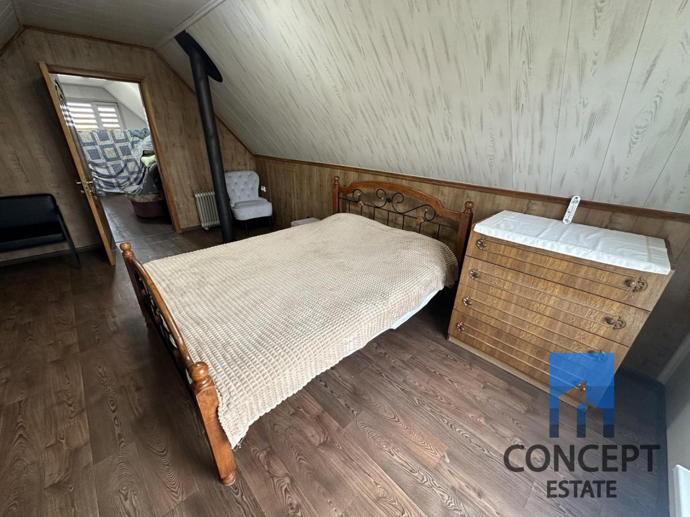 Оренда будинку 120 м², Столярна вул.