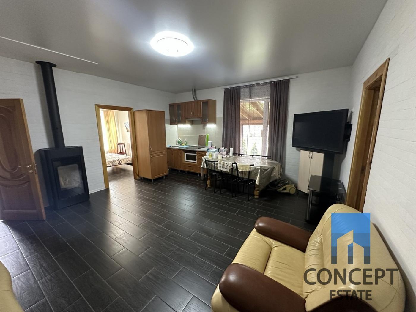 Оренда будинку 120 м², Столярна вул.