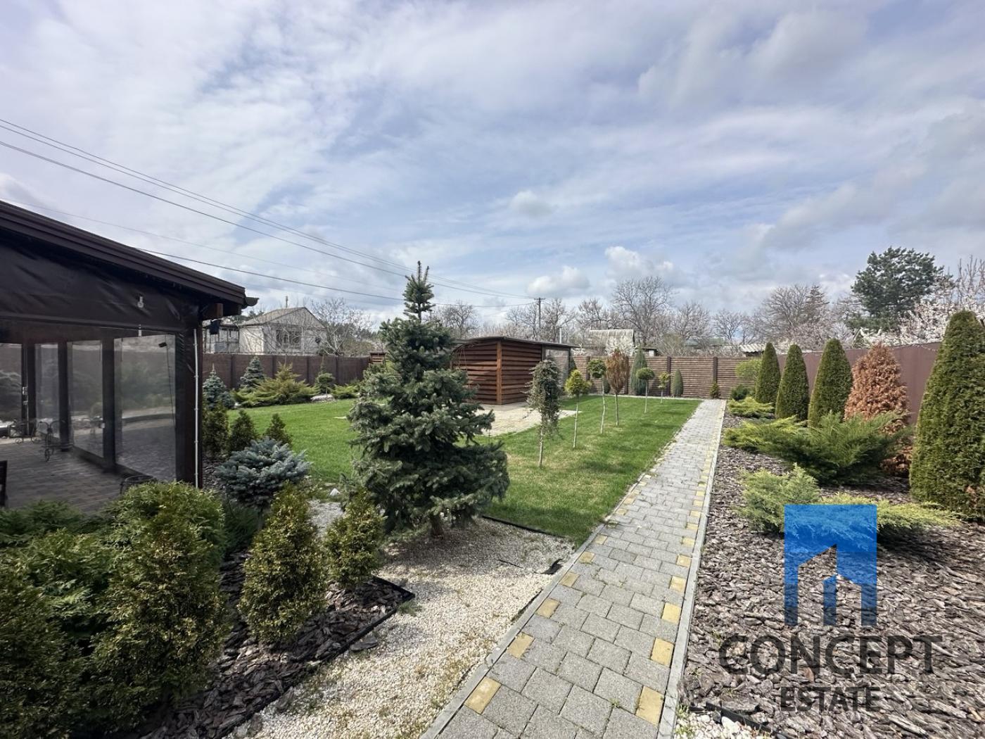 Оренда будинку 120 м², Столярна вул.