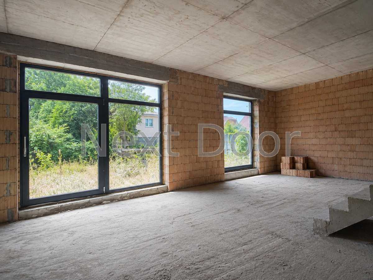 Продажа дома 288.3 м², Богатырская ул.