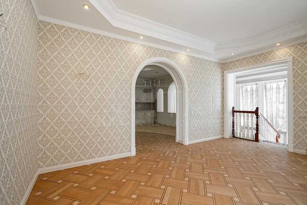 Продажа дома 655 м², рівненська, 13