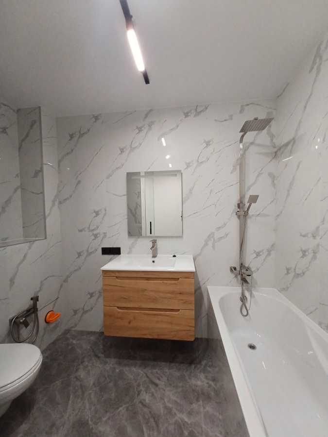 Аренда 1-комнатной квартиры 55 м², Академика Глушкова просп., 101