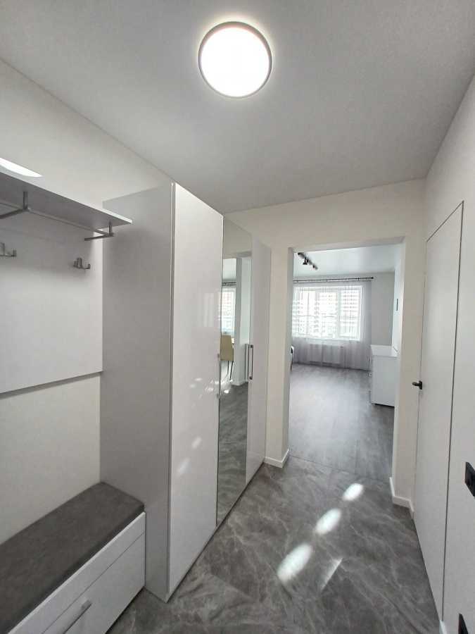 Аренда 1-комнатной квартиры 55 м², Академика Глушкова просп., 101