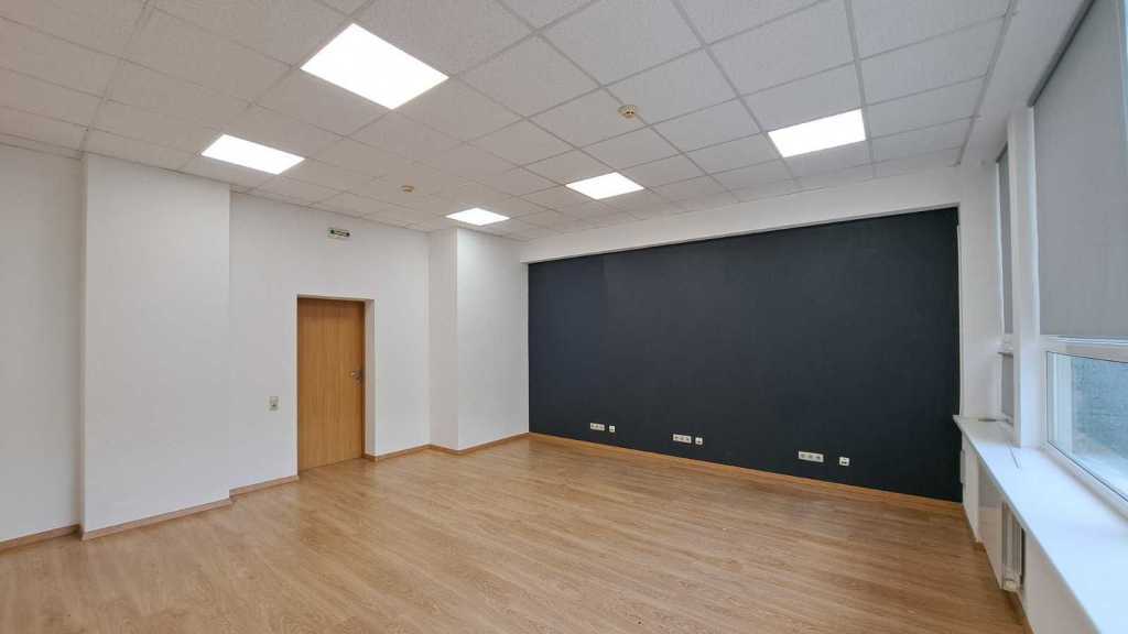 Аренда офиса 33 м², Евгения Сверстюка ул., 11Б