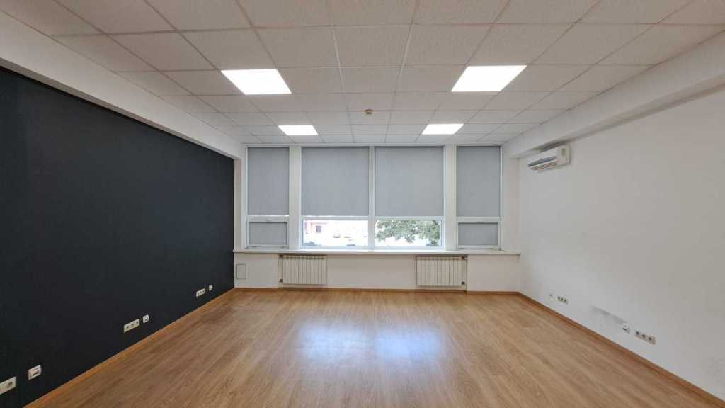 Аренда офиса 33 м², Евгения Сверстюка ул., 11Б