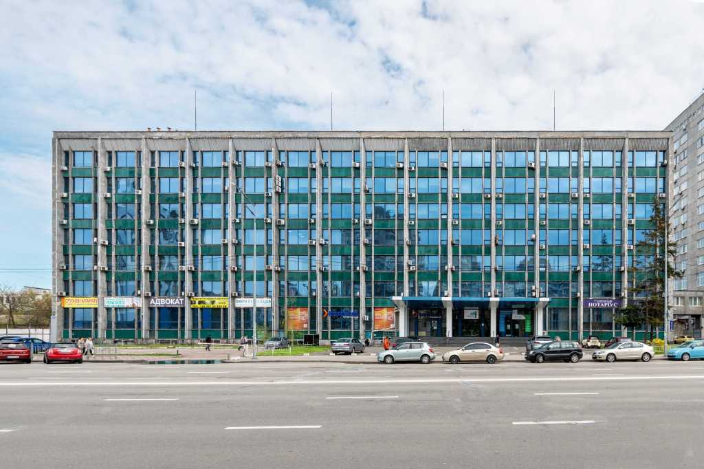 Аренда офиса 33 м², Евгения Сверстюка ул., 11Б