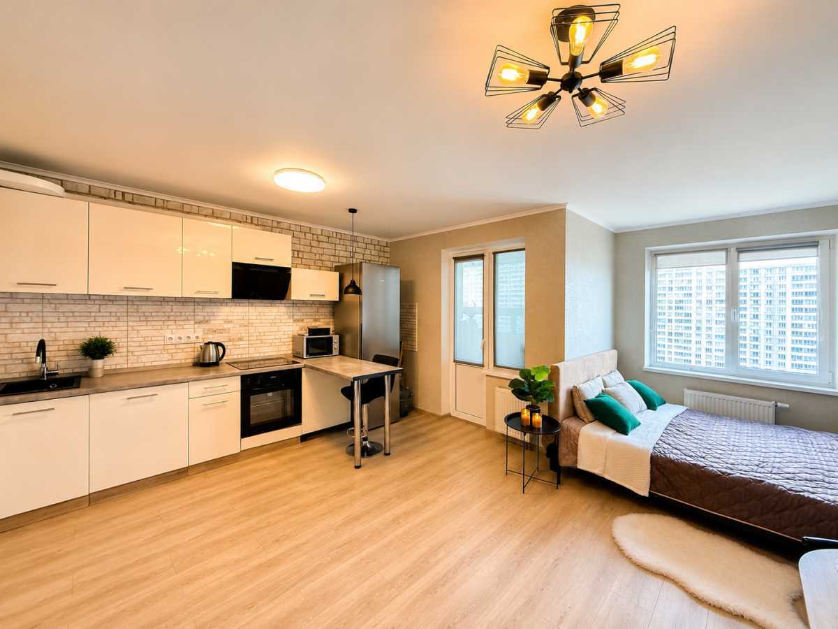 Продажа 1-комнатной квартиры 37 м², Академика Глушкова просп., 1