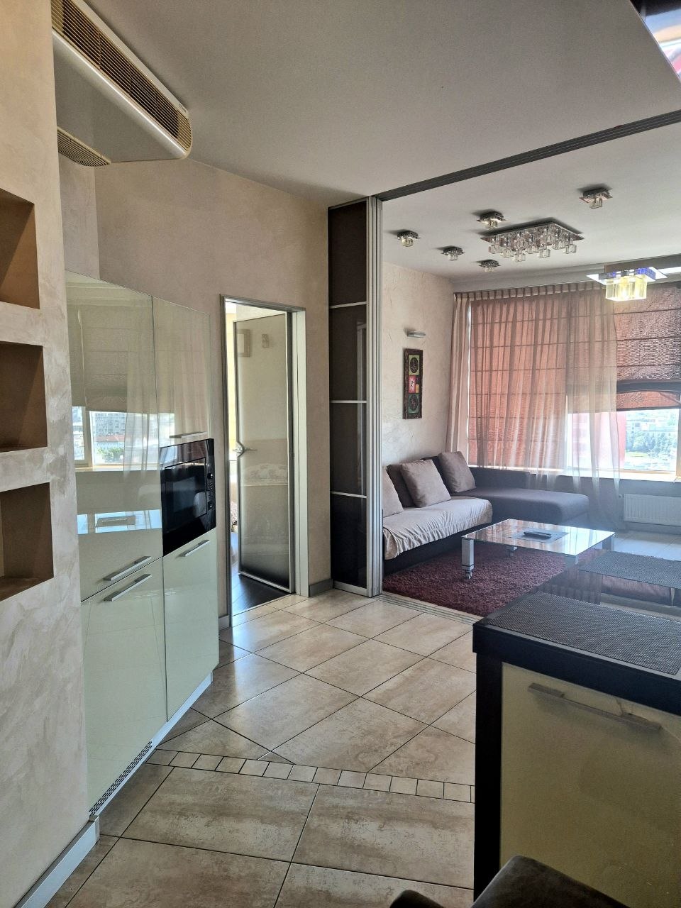 Аренда 2-комнатной квартиры 68 м², Глинки ул.