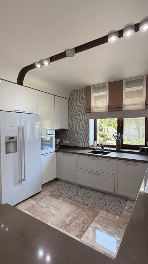 Продаж будинку 232 м², Боголюбська вул.