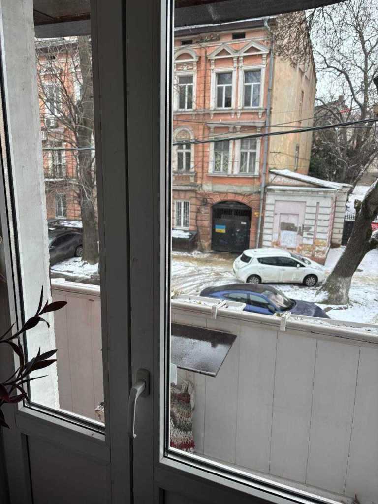Продаж 2-кімнатної квартири 61.3 м², Кузнечная вул.
