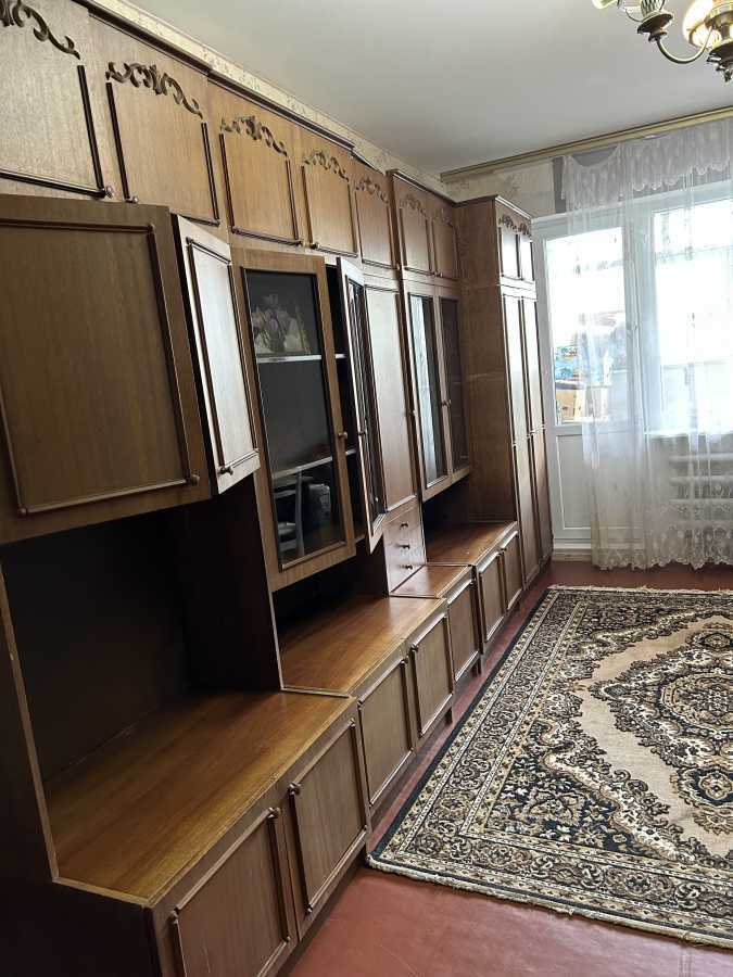 Продажа 3-комнатной квартиры 72 м², Симона Петлюры ул., 25