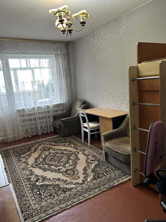 Продажа 3-комнатной квартиры 72 м², Симона Петлюры ул., 25