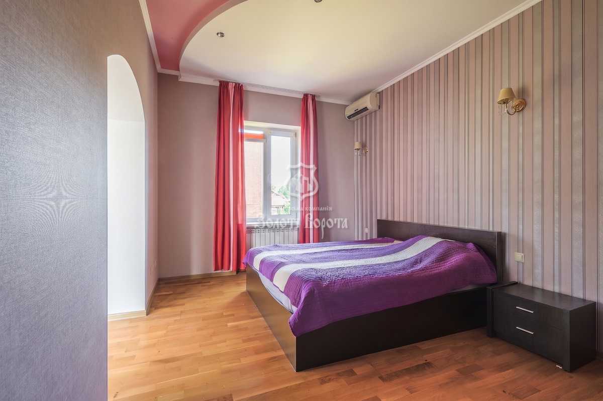 Продажа дома 270 м², Садовая ул., 7/9