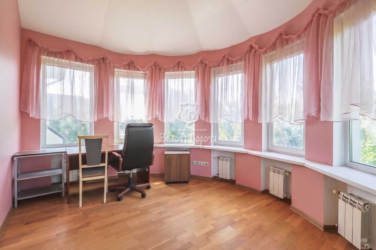 Продажа дома 270 м², Садовая ул., 7/9