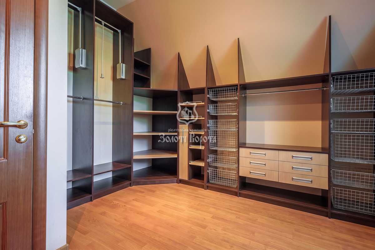 Продажа дома 270 м², Садовая ул., 7/9