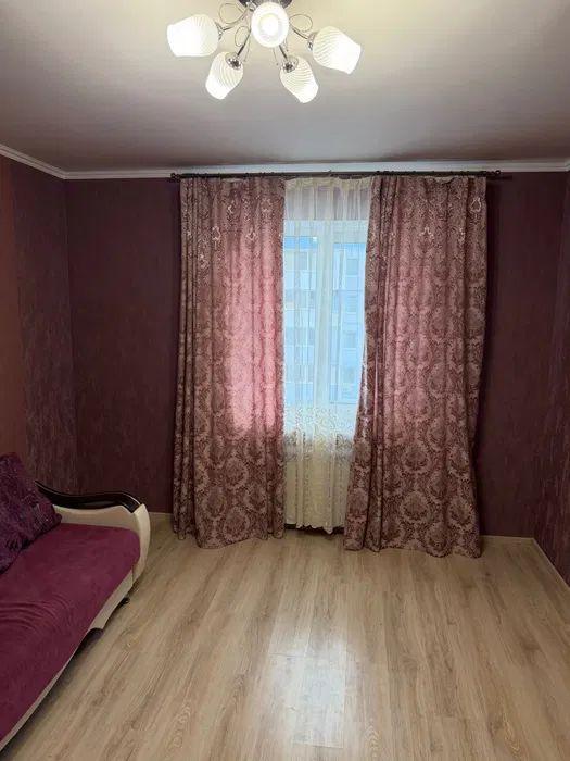 Продажа 2-комнатной квартиры 65 м², Виктора Андриевского ул.