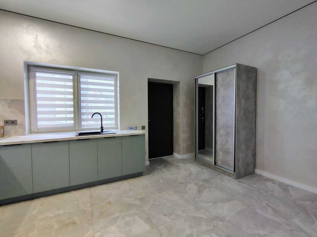 Продажа 1-комнатной квартиры 43 м², Бузкова