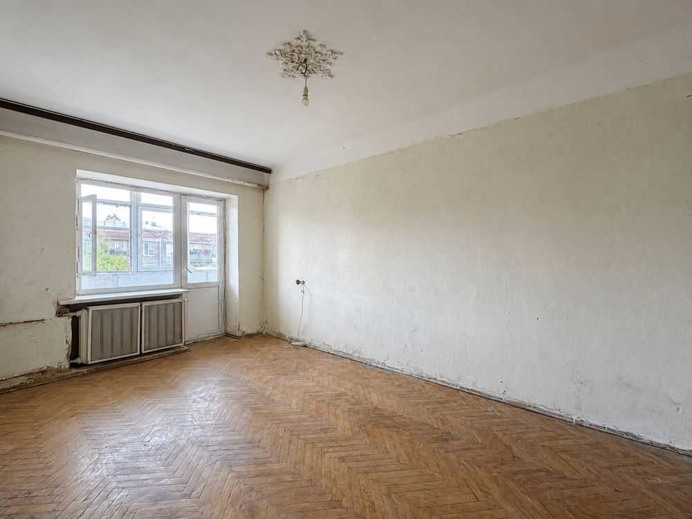 Продажа 1-комнатной квартиры 34 м², Строителей ул., 8