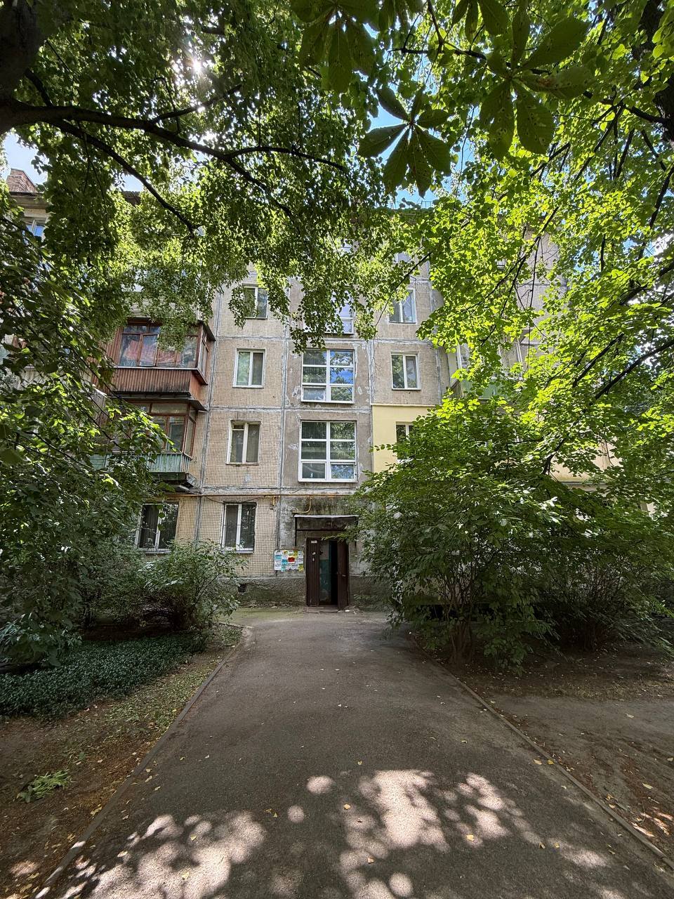 Продажа 1-комнатной квартиры 28.5 м², Мартиросяна ул., 22