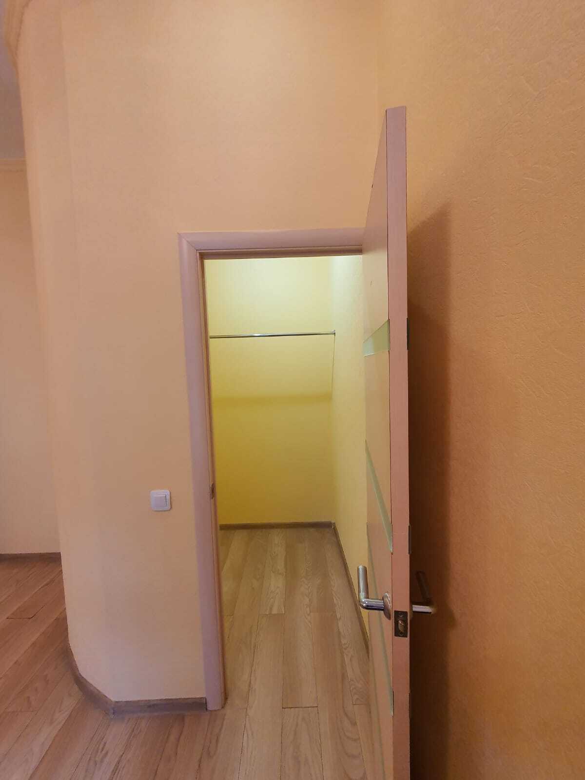 Оренда 2-кімнатної квартири 75 м², Володимирська вул., 84