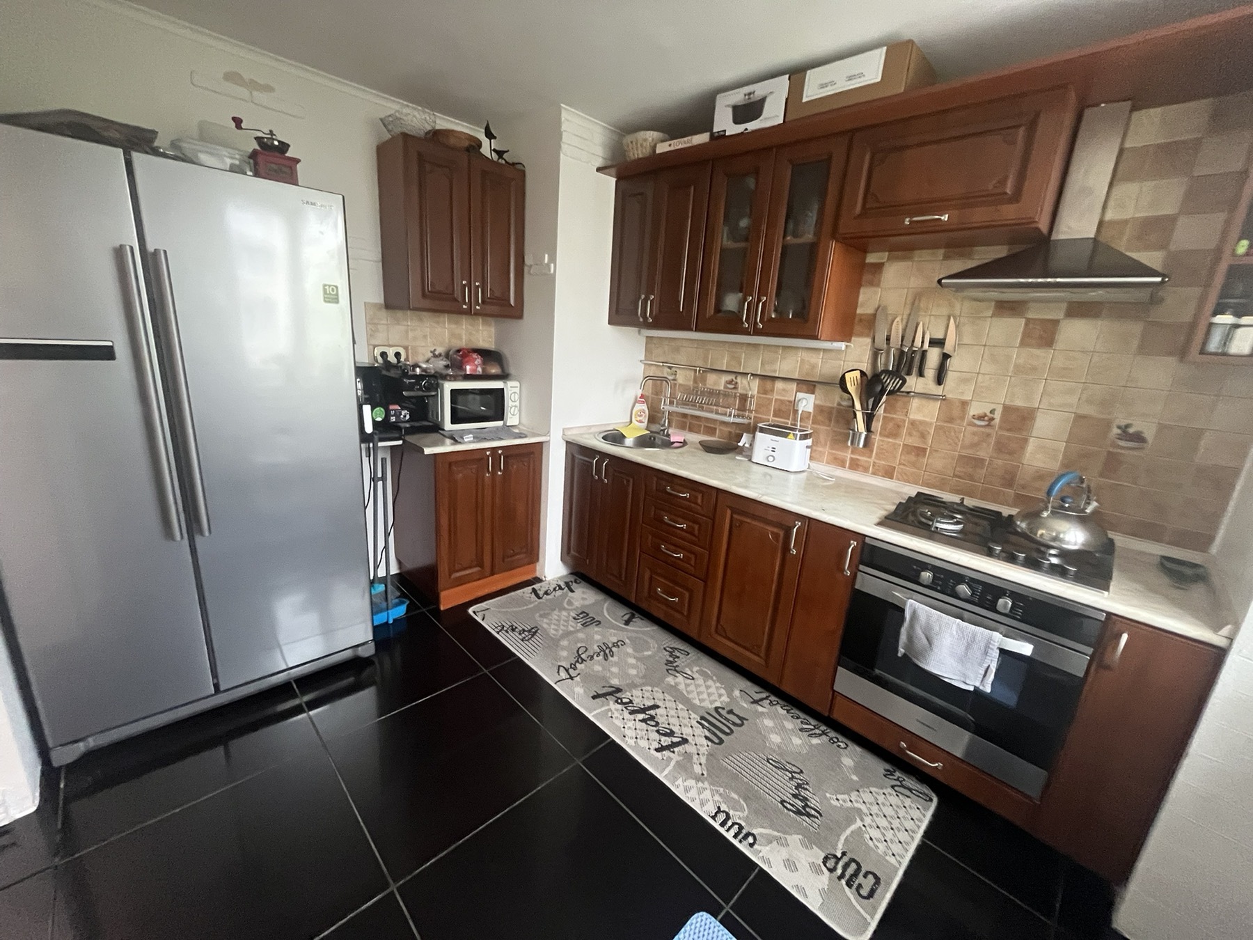 Продажа 3-комнатной квартиры 75.3 м²