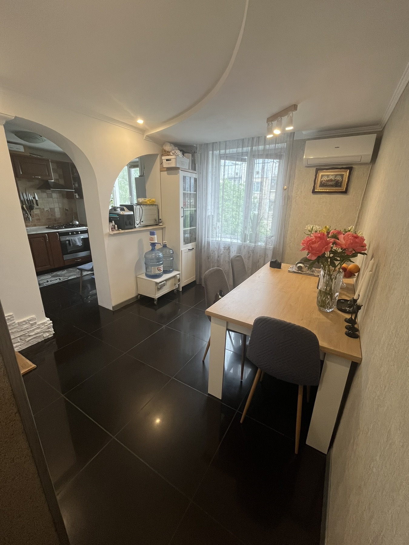Продажа 3-комнатной квартиры 75.3 м²