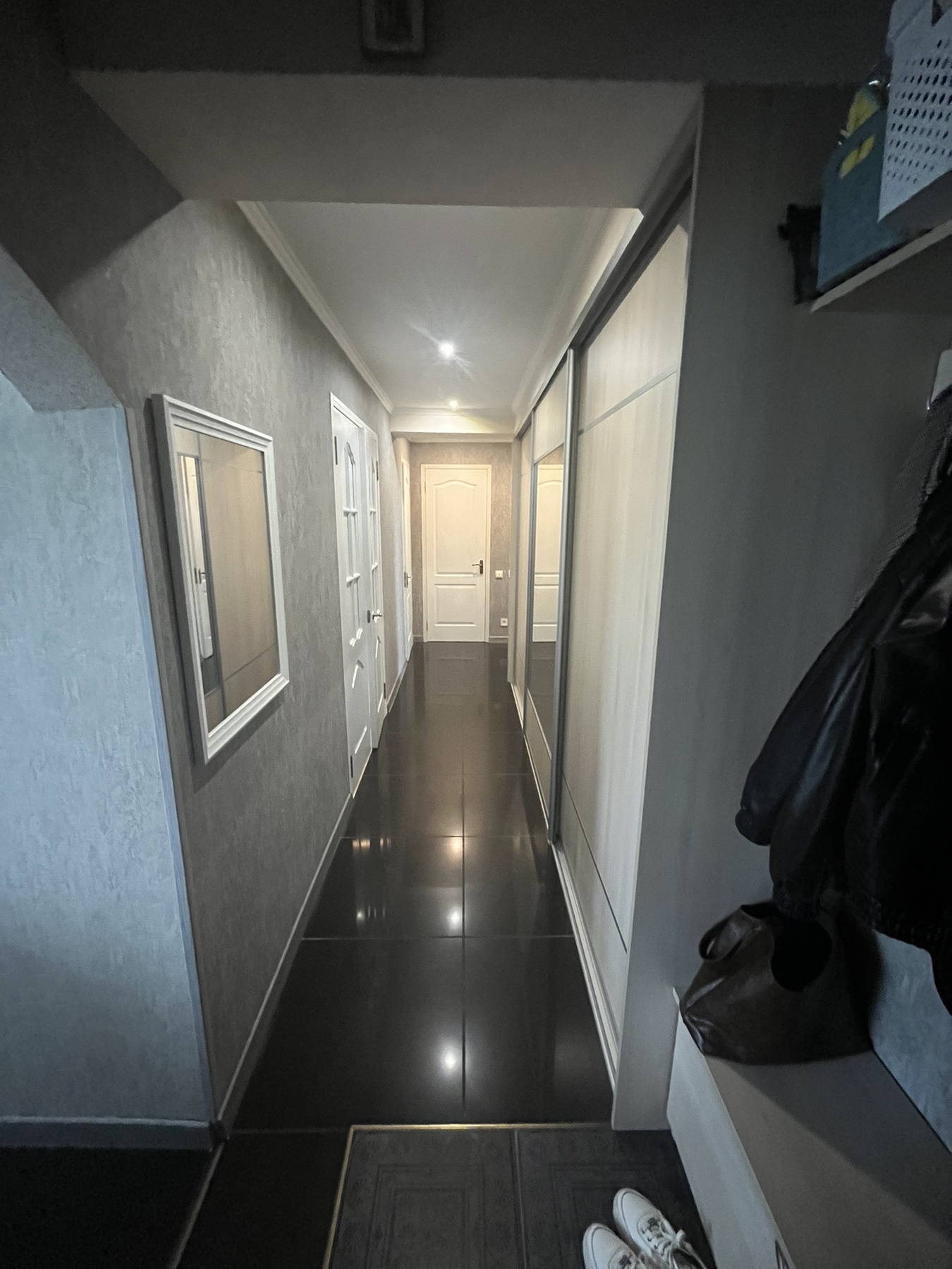 Продажа 3-комнатной квартиры 75.3 м²