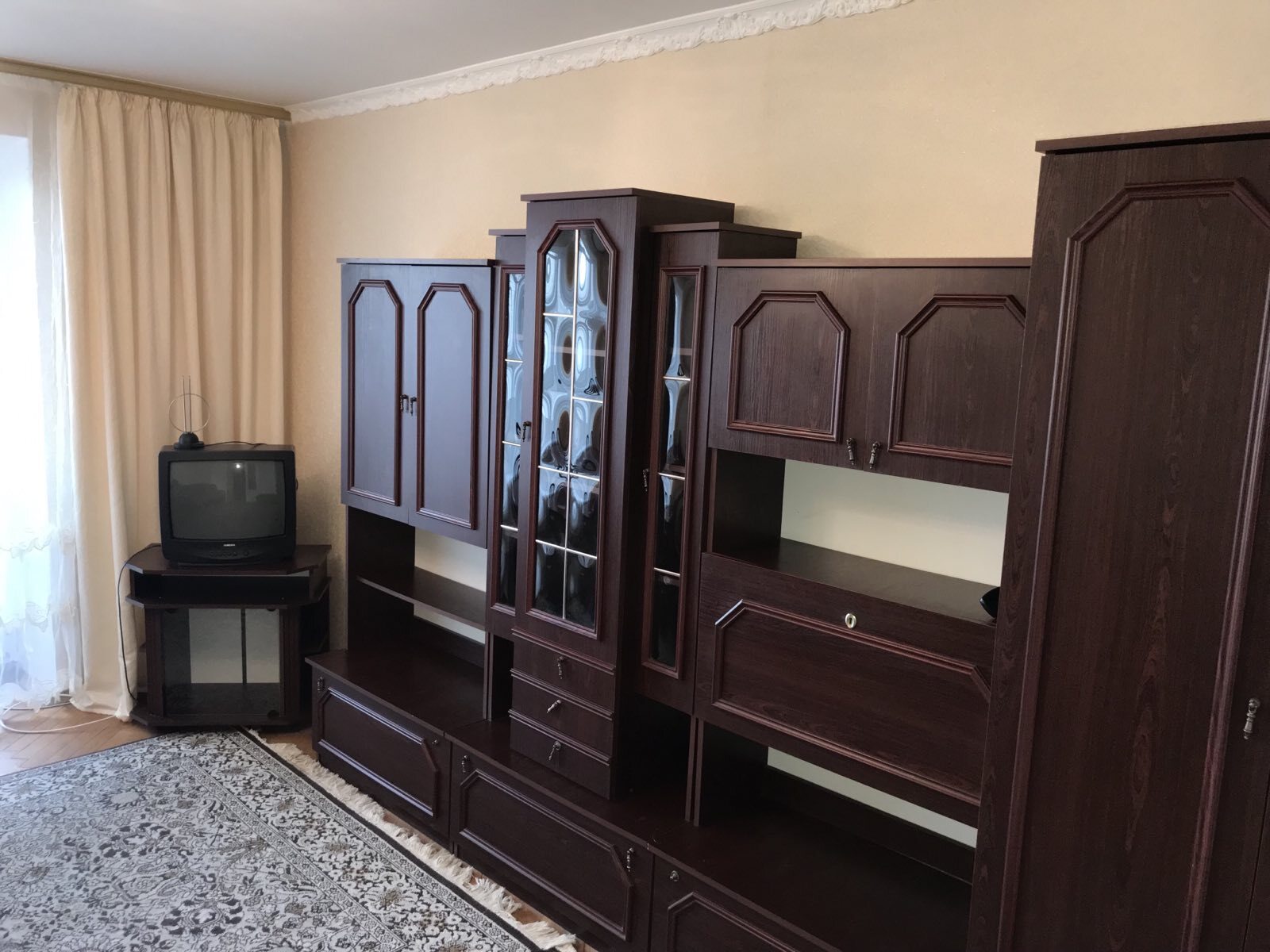Оренда 2-кімнатної квартири 74 м², Андрія Аболмасова вул., 3