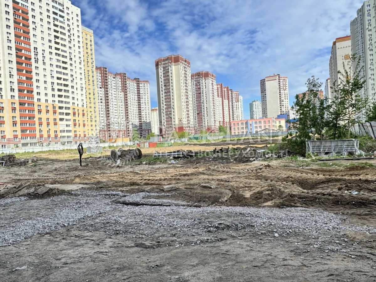 Продажа 3-комнатной квартиры 133 м², Елизаветы Чавдар ул., 27