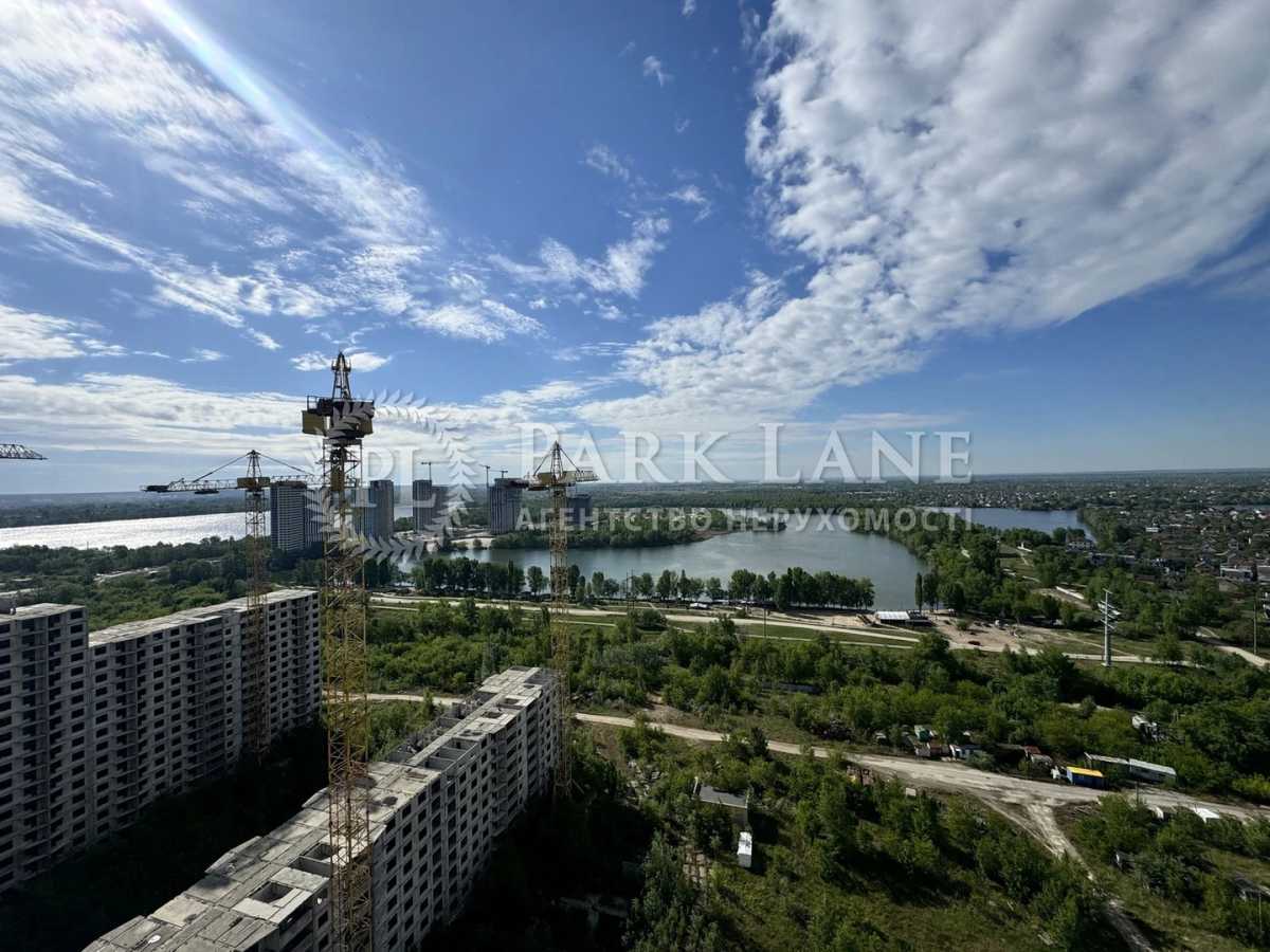Продажа 3-комнатной квартиры 133 м², Елизаветы Чавдар ул., 27