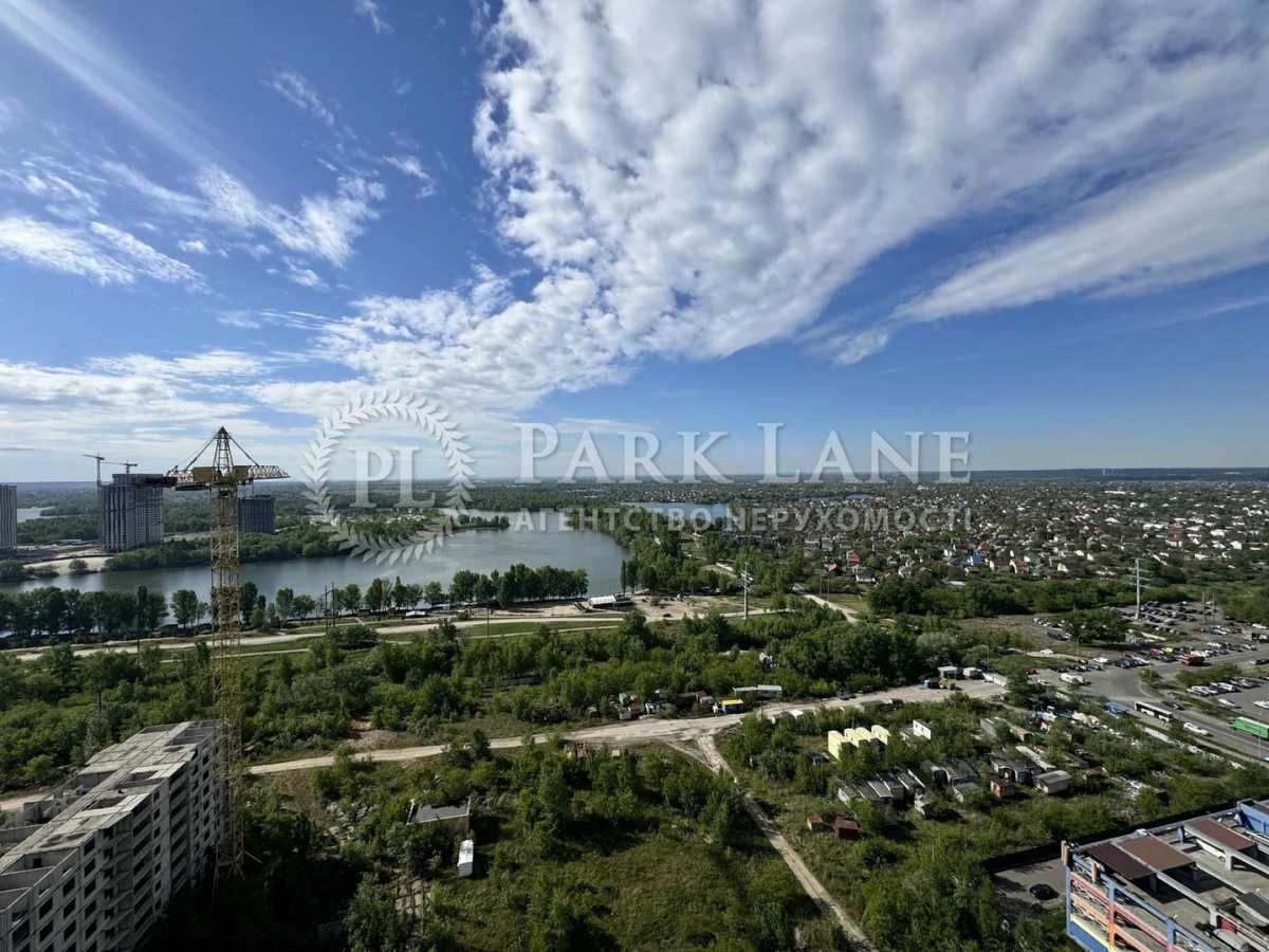 Продажа 3-комнатной квартиры 133 м², Елизаветы Чавдар ул., 27
