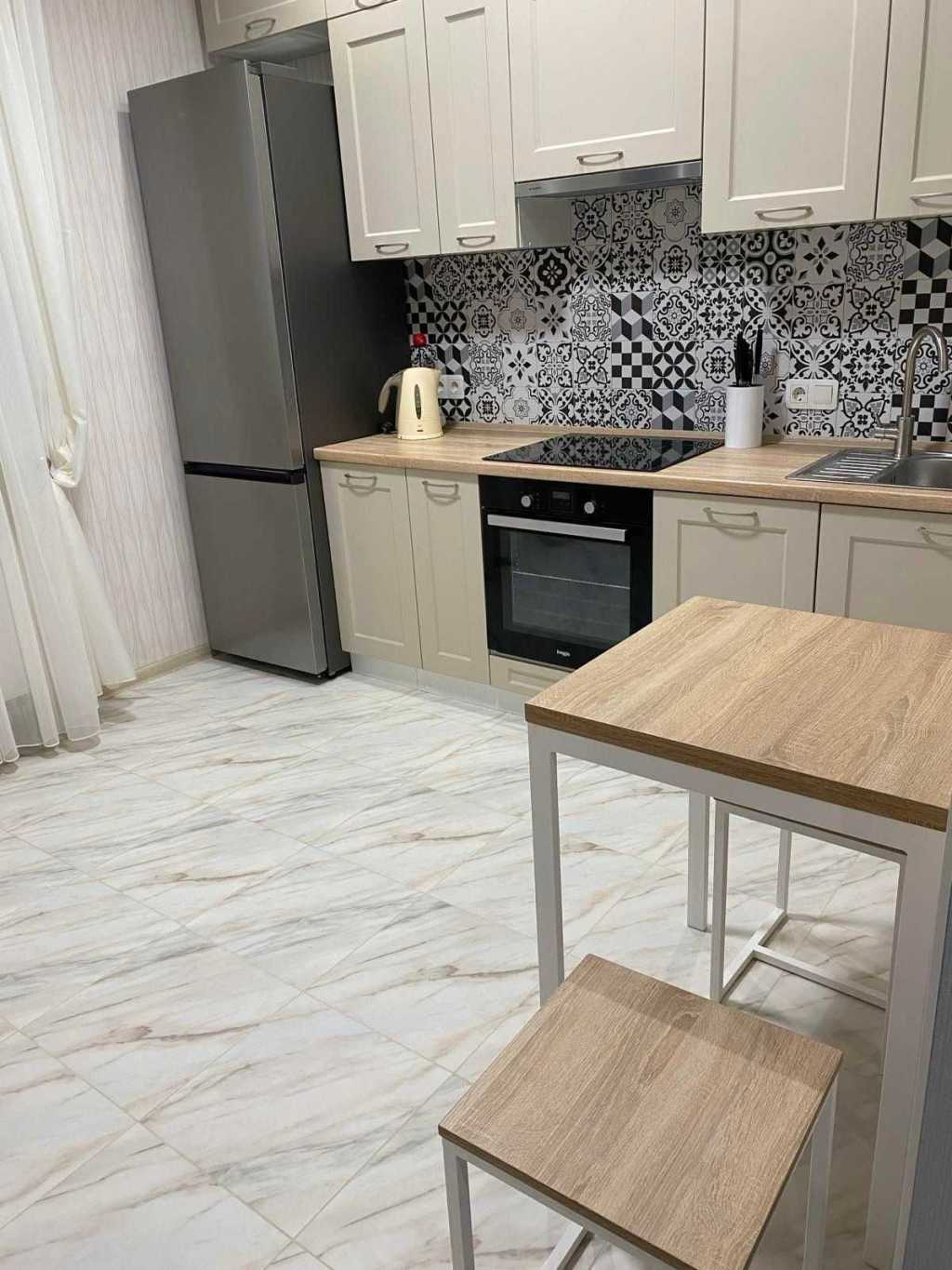 Оренда 1-кімнатної квартири 39.4 м², Ревуцького вул., 40В