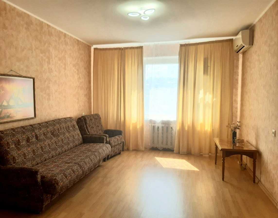 Аренда 3-комнатной квартиры 69 м², Новогодняя ул., 45