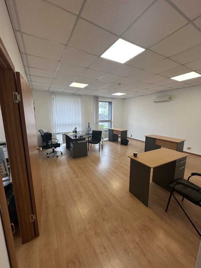 Оренда офісу 50 м², Головатого Атамана вул., 92