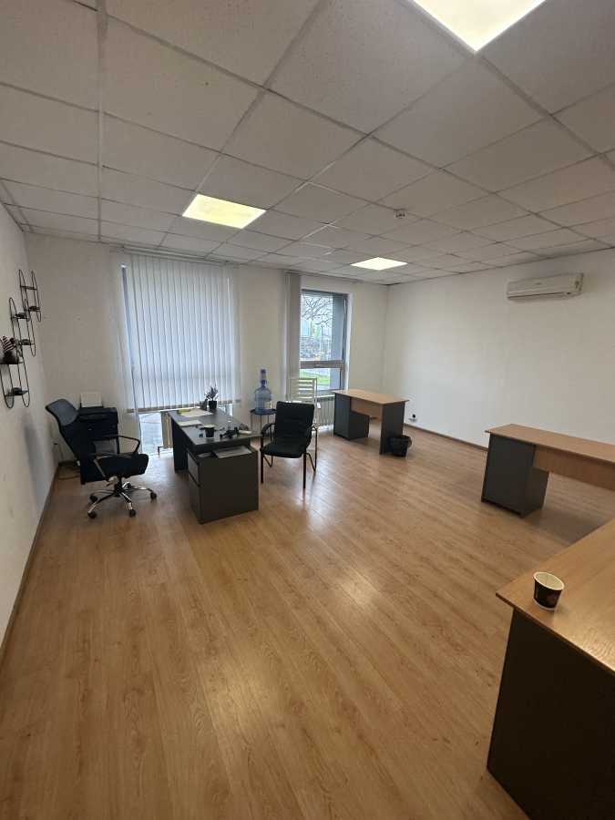 Оренда офісу 50 м², Головатого Атамана вул., 92