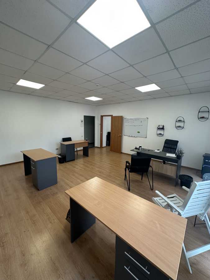 Оренда офісу 50 м², Головатого Атамана вул., 92