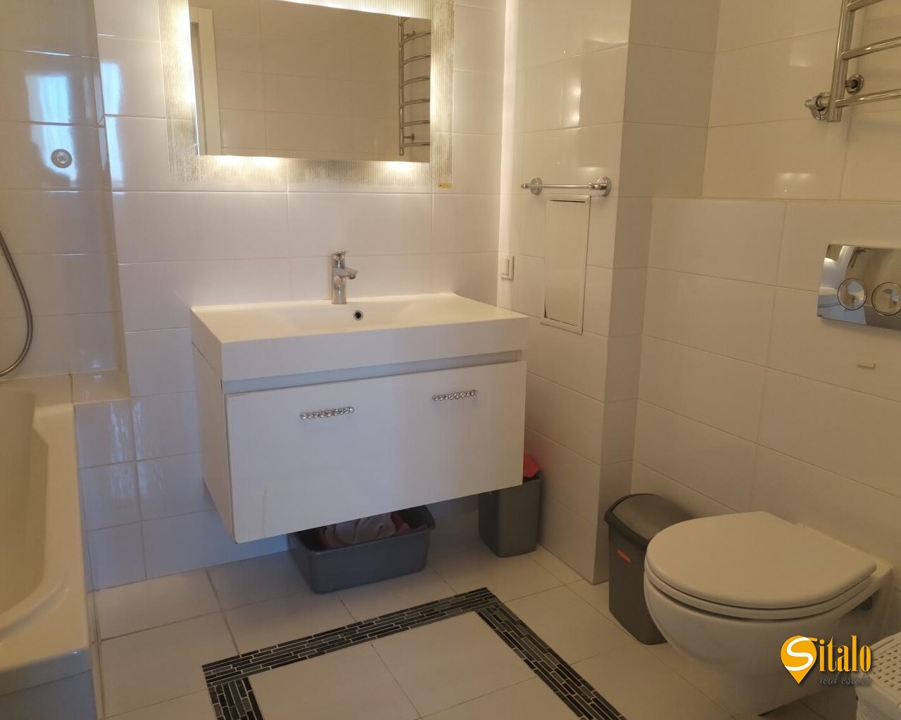 Продажа 2-комнатной квартиры 57 м², Днепровская наб., 19А