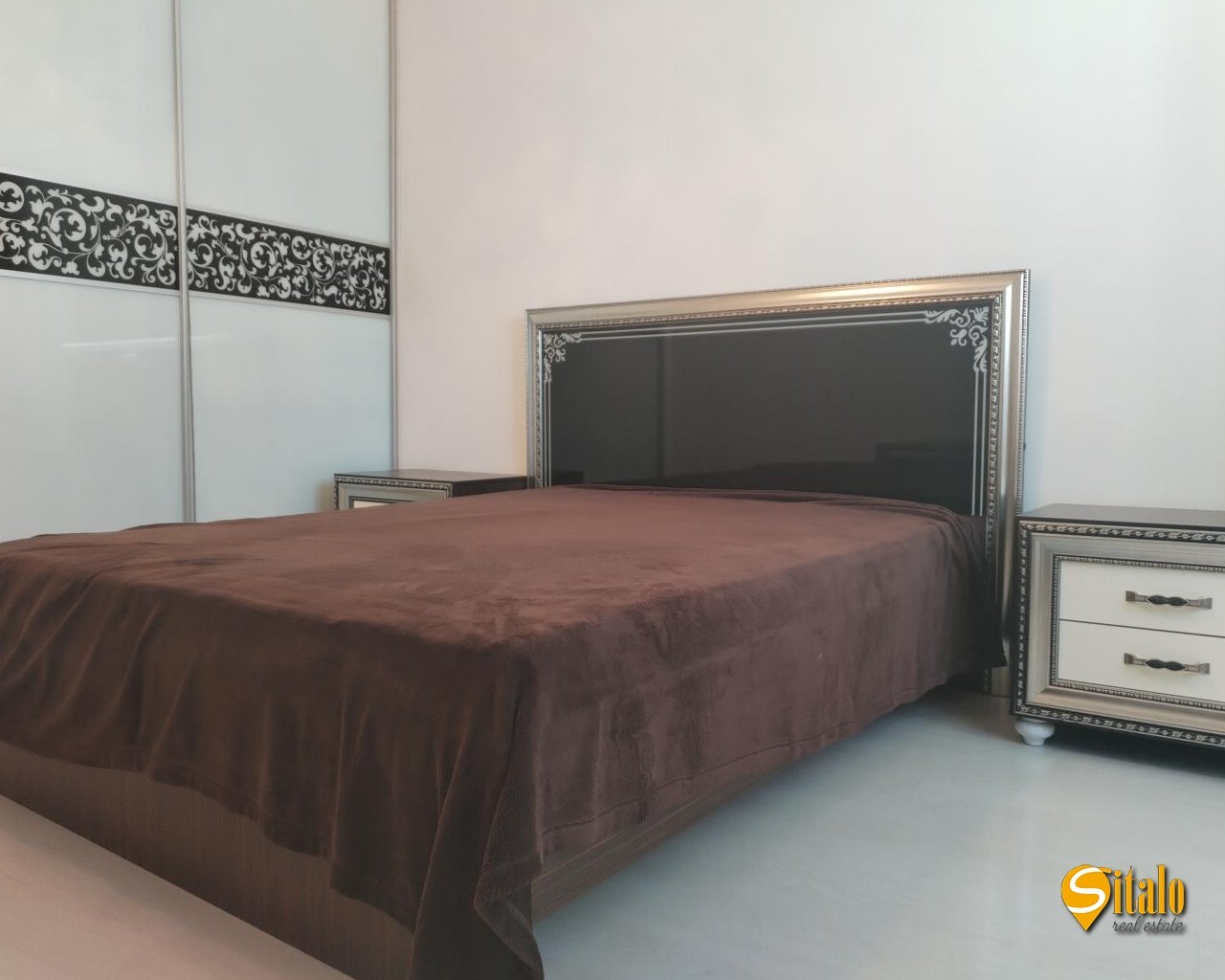 Продажа 2-комнатной квартиры 57 м², Днепровская наб., 19А