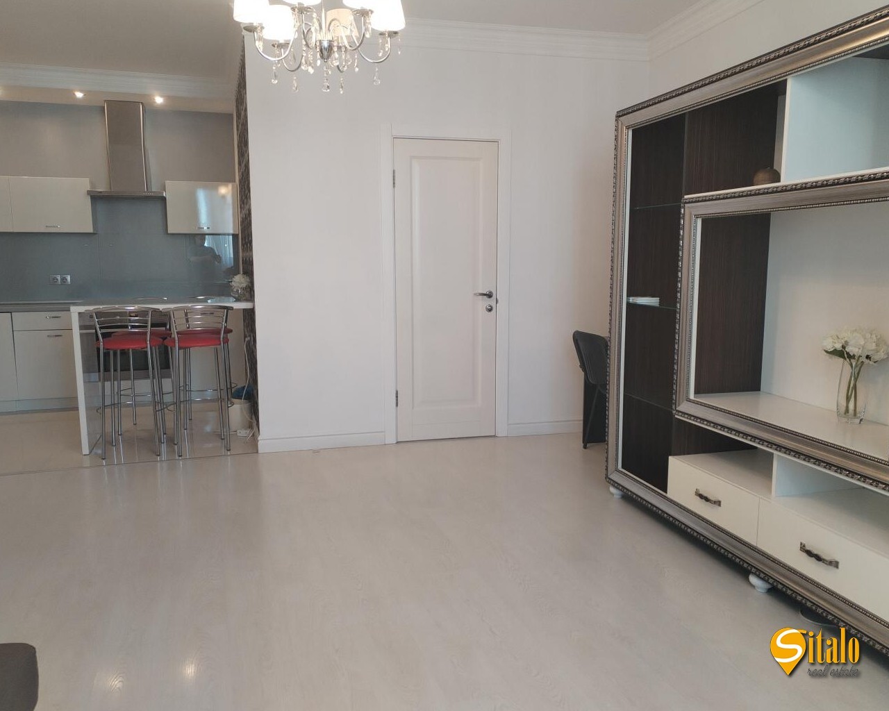 Продажа 2-комнатной квартиры 57 м², Днепровская наб., 19А