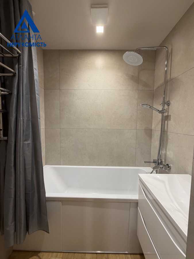 Продажа 2-комнатной квартиры 53.1 м², Писаревского ул., 22А