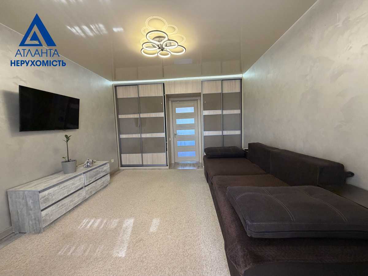 Продажа 2-комнатной квартиры 53.1 м², Писаревского ул., 22А