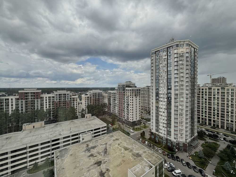 Продажа 2-комнатной квартиры 84 м², Вячеслава Черновола ул., 11
