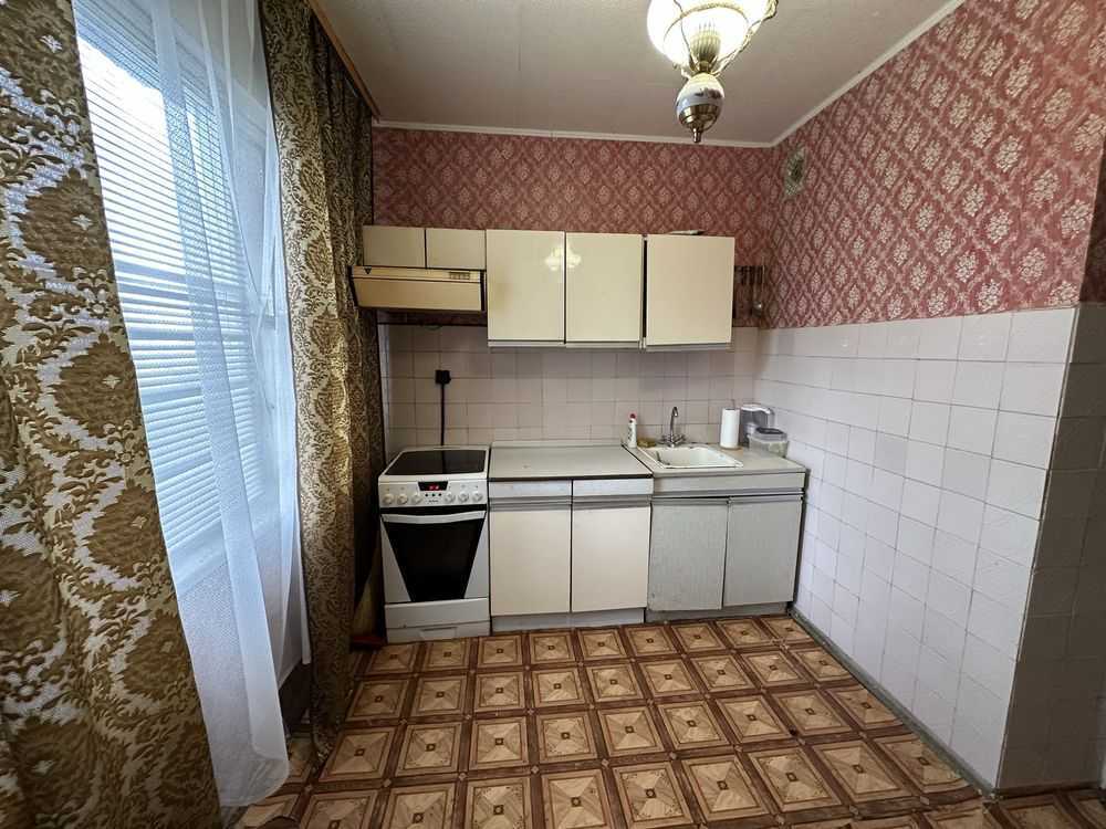Продаж 2-кімнатної квартири 60 м², Озерна вул., 24