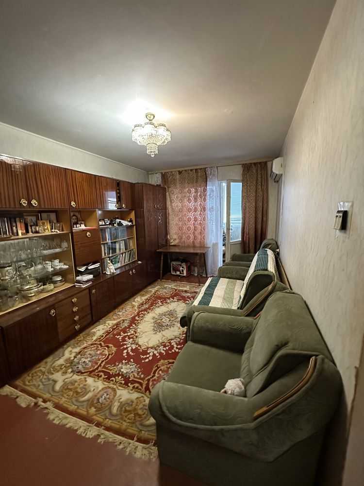 Продаж 2-кімнатної квартири 60 м², Озерна вул., 24