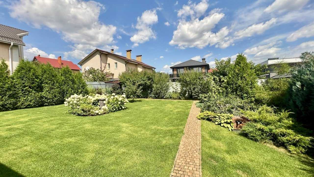 Продажа коттеджа 150 м², Степана Ковнира ул., Рудницкого