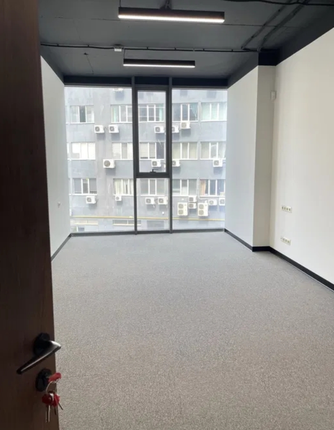 Оренда офісу 1320 м², Грушевского Михаила вул.